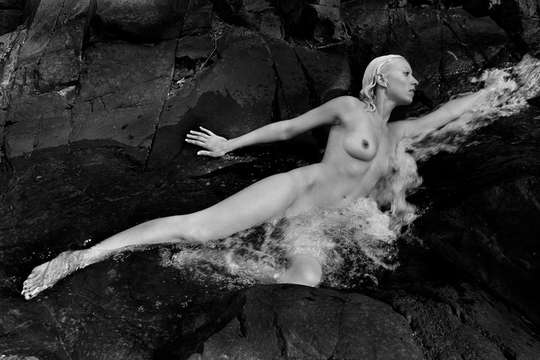 Artistic Nude Figure models: photo of Australian Artistic Nude Figure model Krystal from , Australia