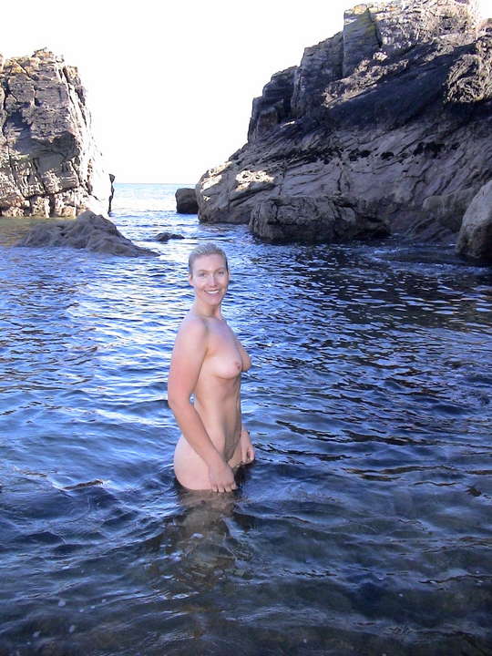 Artistic Nude Figure models: photo of English (UK) Artistic Nude Figure model Sarah Collins from , UK (England)