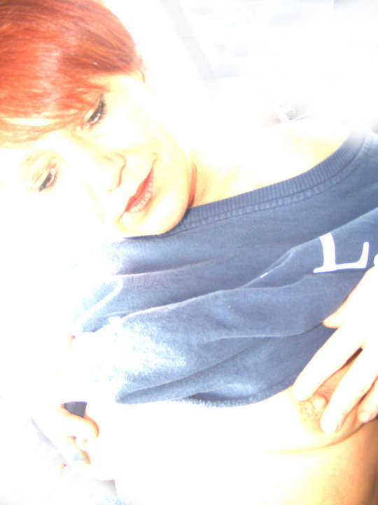 Sexy models: photo of American Sexy model FantasyRed from Clinton Twp, USA