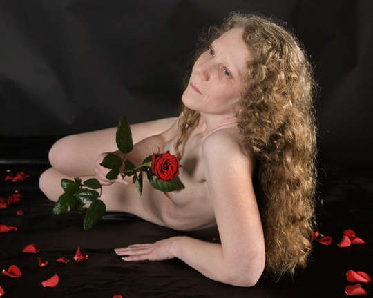 Artistic Nude Figure models: photo of English (UK) Artistic Nude Figure model Emma from , UK (England)