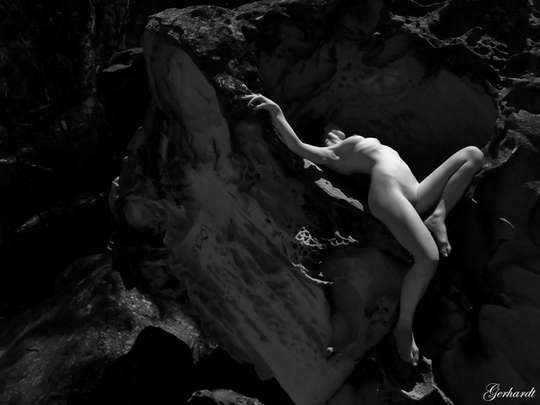Artistic Nude Figure models: photo of Australian Artistic Nude Figure model Minnie from , Australia