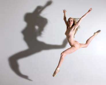 Artistic Nude Figure models: photo of Australian Artistic Nude Figure model El* from , Australia