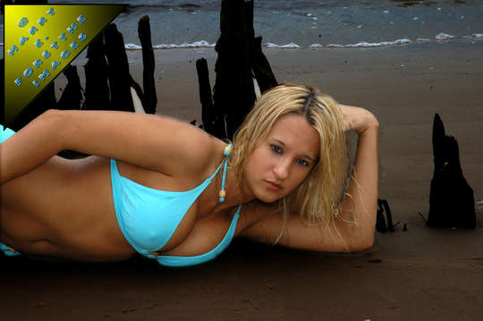 Swimsuit models: photo of American Swimsuit model Lexi Lee from , USA