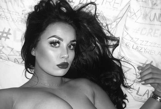 Glamour models: photo of English (UK) Glamour model LauraSassy from , UK (England)