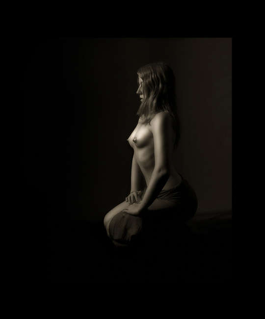 Artistic Nude Figure models: photo of Australian Artistic Nude Figure model Amy from , Australia