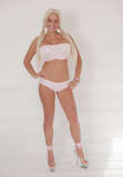 Click here for model's portfolio and rates